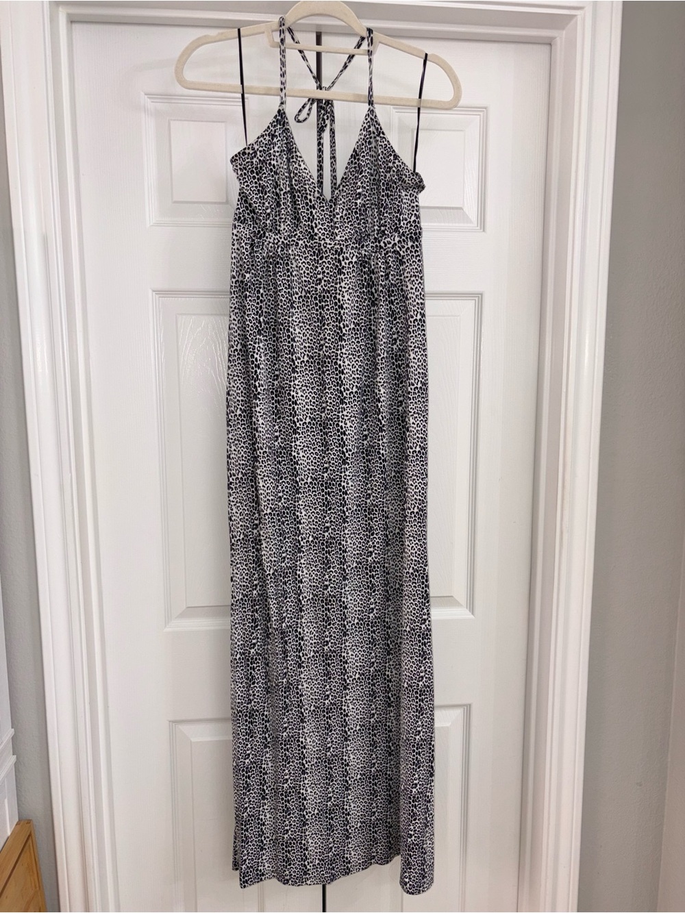 Express Black and White Leopard Print Maxi Dress with Tie-Strap Back